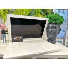 MacBook 13 (C2D, 2RAM, 320GB) б/у